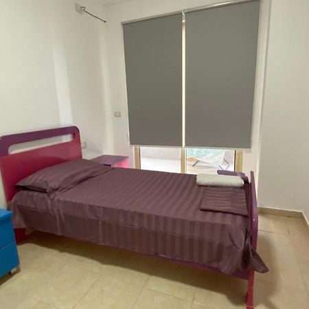 Anna'S Apartament Lushnjë 外观 照片