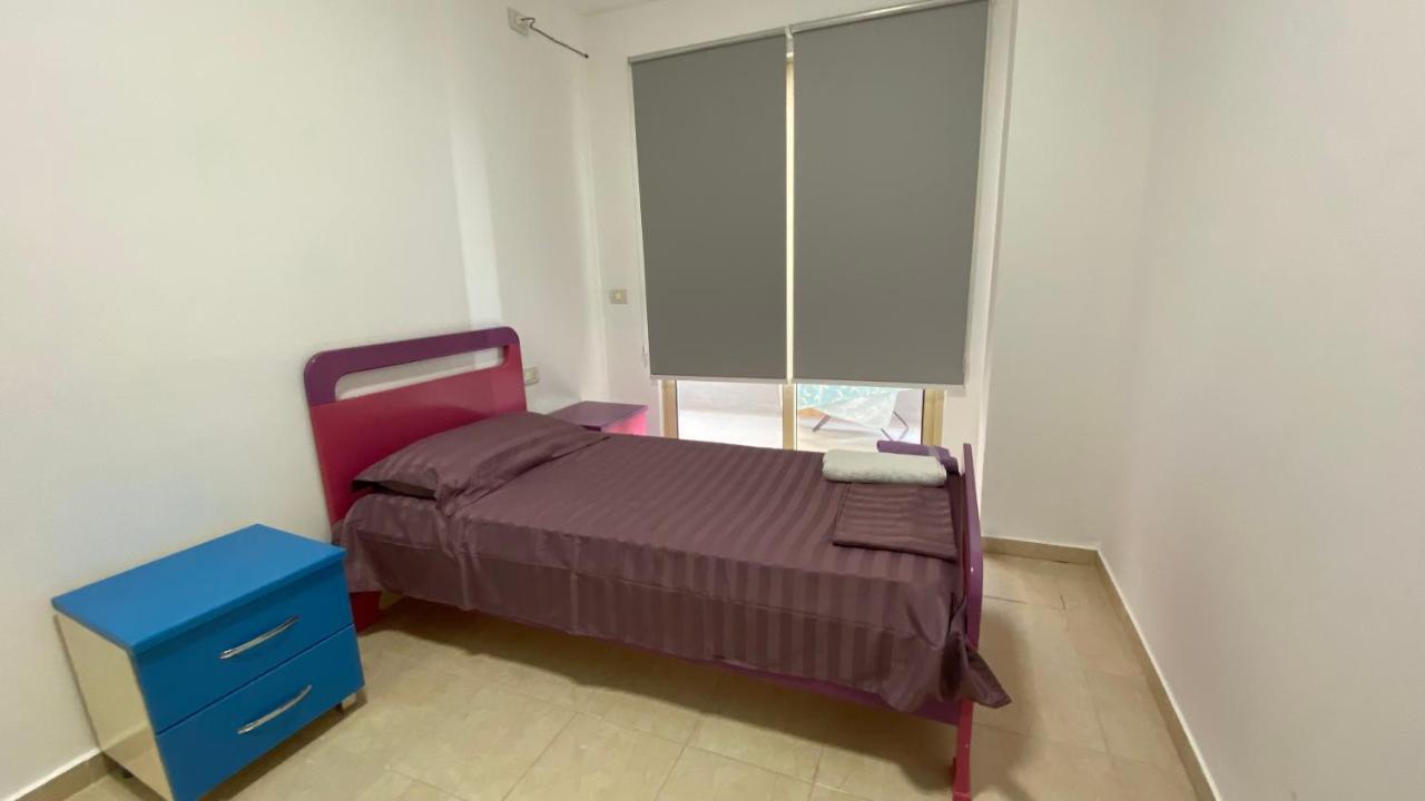 Anna'S Apartament Lushnjë 外观 照片